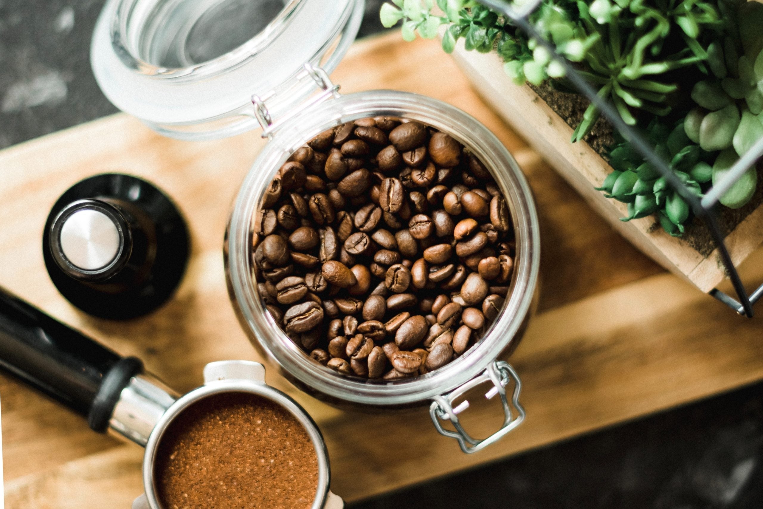 Your Coffee, Your Way: Whole Bean vs. Pre-Ground, Which Is Better