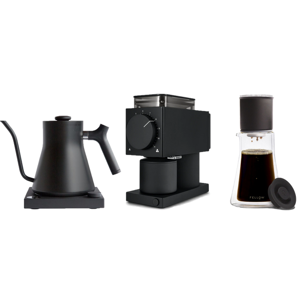 https://coffeebros.com/cdn/shop/products/fellow-pour-over-kit-ode-grinder-stagg-pour-over-fellow-ketle_grande.png?v=1674755884